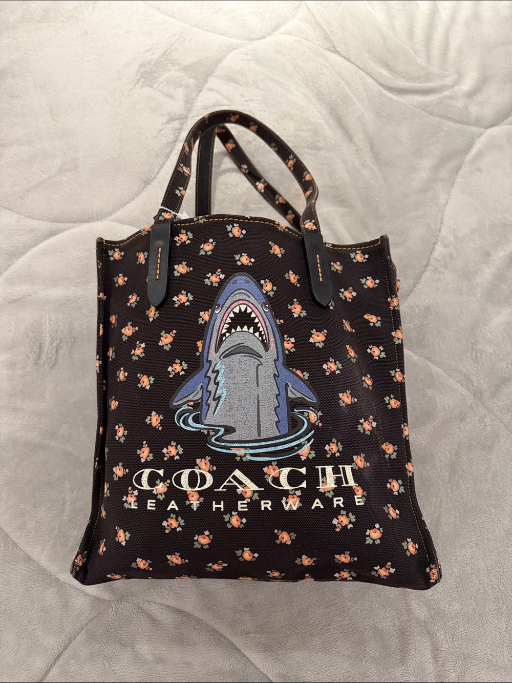 Coach Black Floral Shark-Graphic Messenger Tote bag